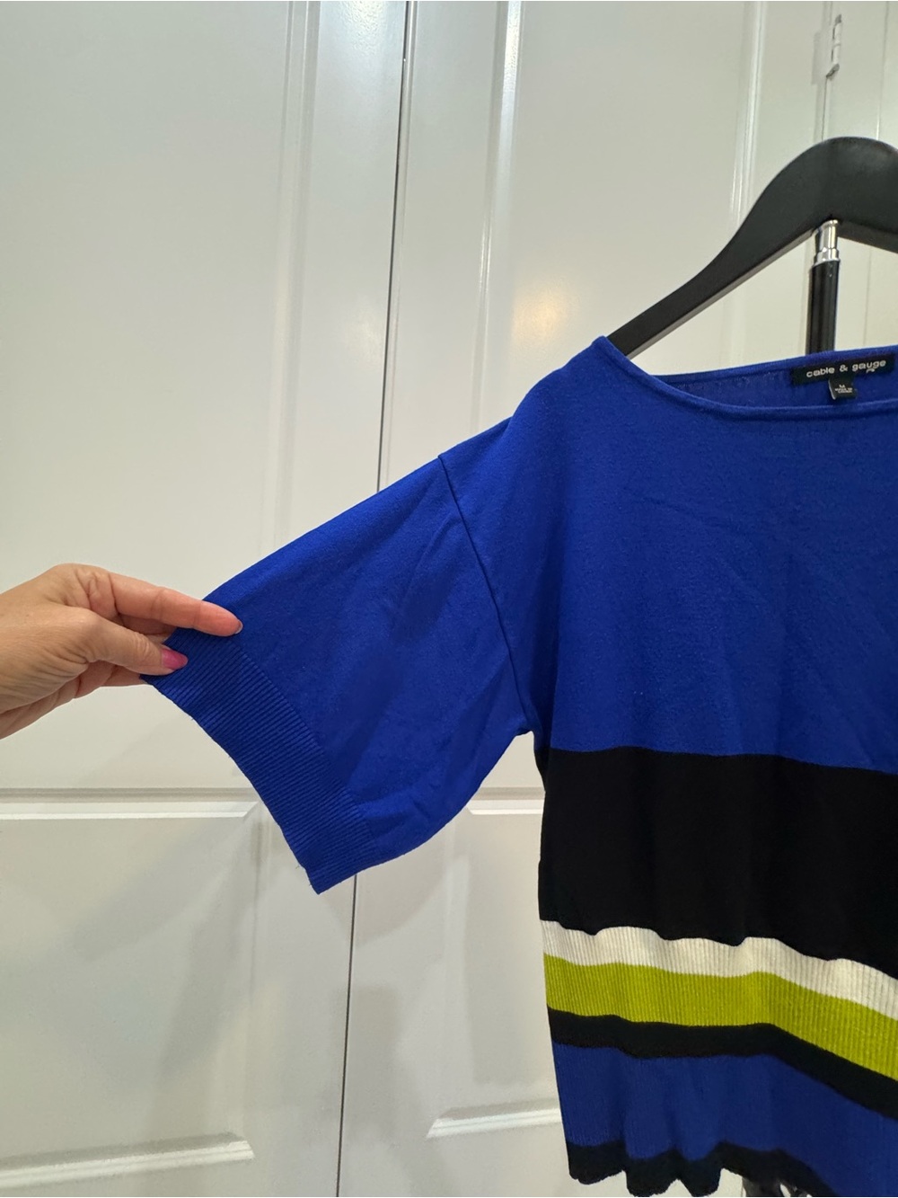 Cable & Gauge Royal Blue Knit Top Sise M - Picture 3 of 6